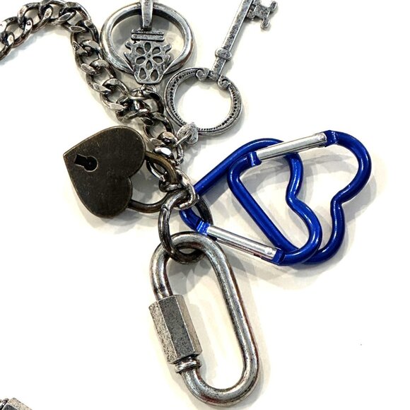 NWOT Free People SOLD OUT Charmed Swag Bag Charm in Pewter - Picture 6 of 6